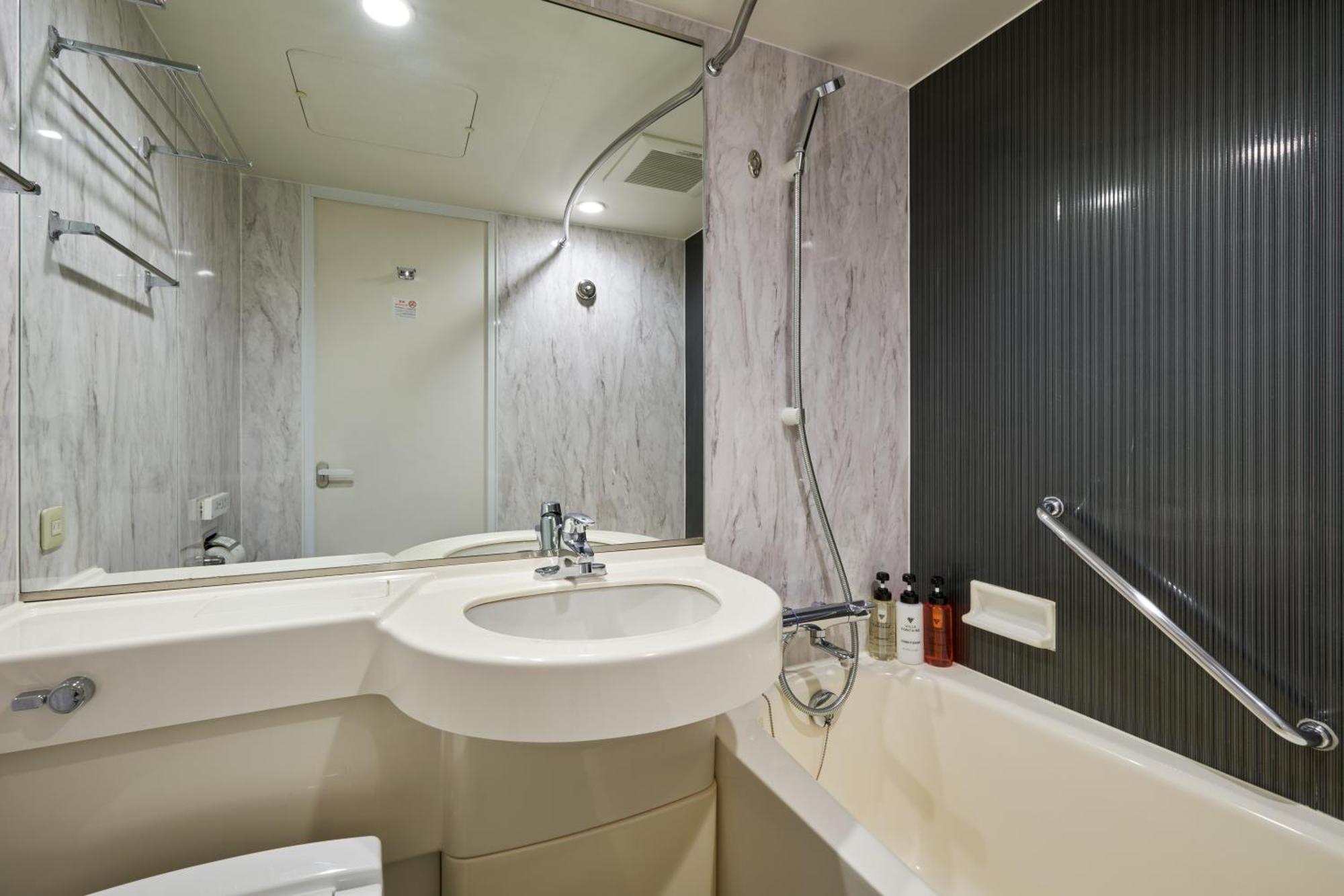 Hotel Villa Fontaine Tokyo-Jimbocho Zewnętrze zdjęcie